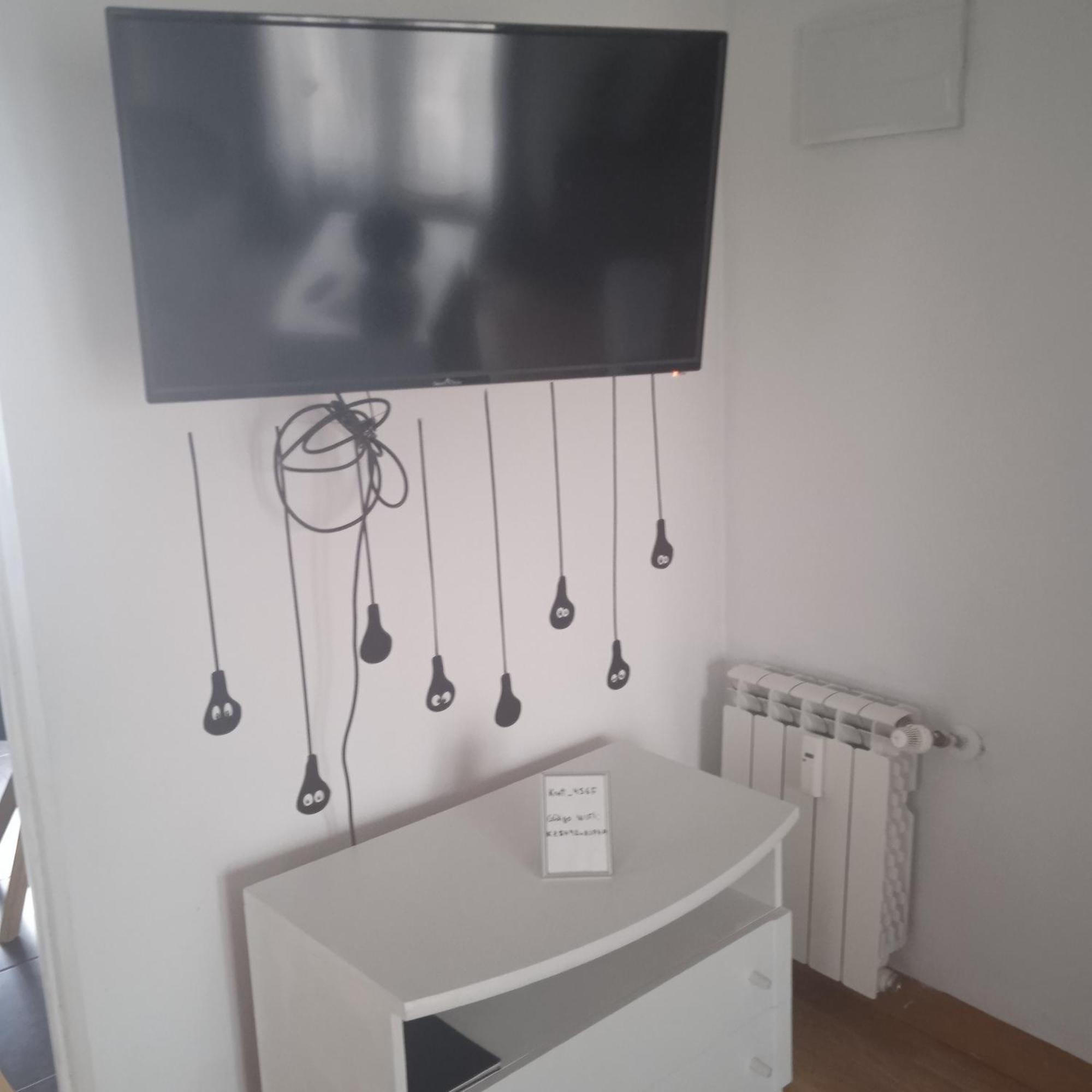 Gallery & Wifi Lägenhet Navarrete Exteriör bild